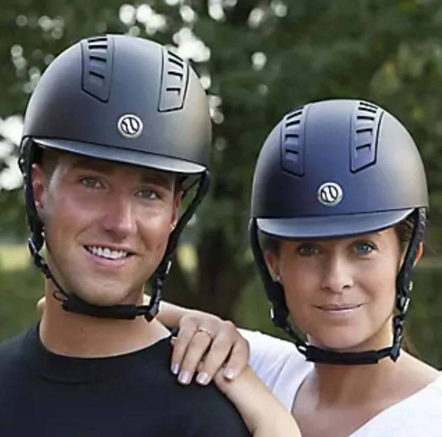 Trauma Void's EQ3 Riding Helmet SMOOTH CLOSEOUT 4 Trauma Void's EQ3 Riding Helmet SMOOTH CLOSEOUT - Image 2