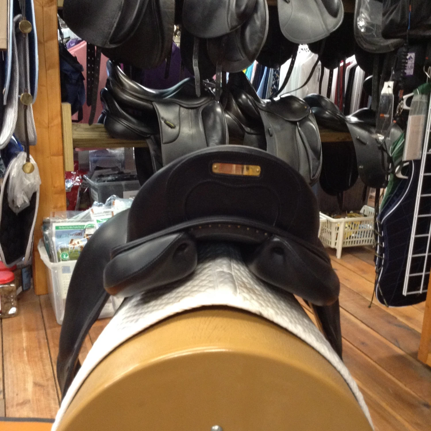 Bruno Delgrange Dressage Saddle - 18" 4 Bruno Delgrange Dressage Saddle - 18" - Image 2