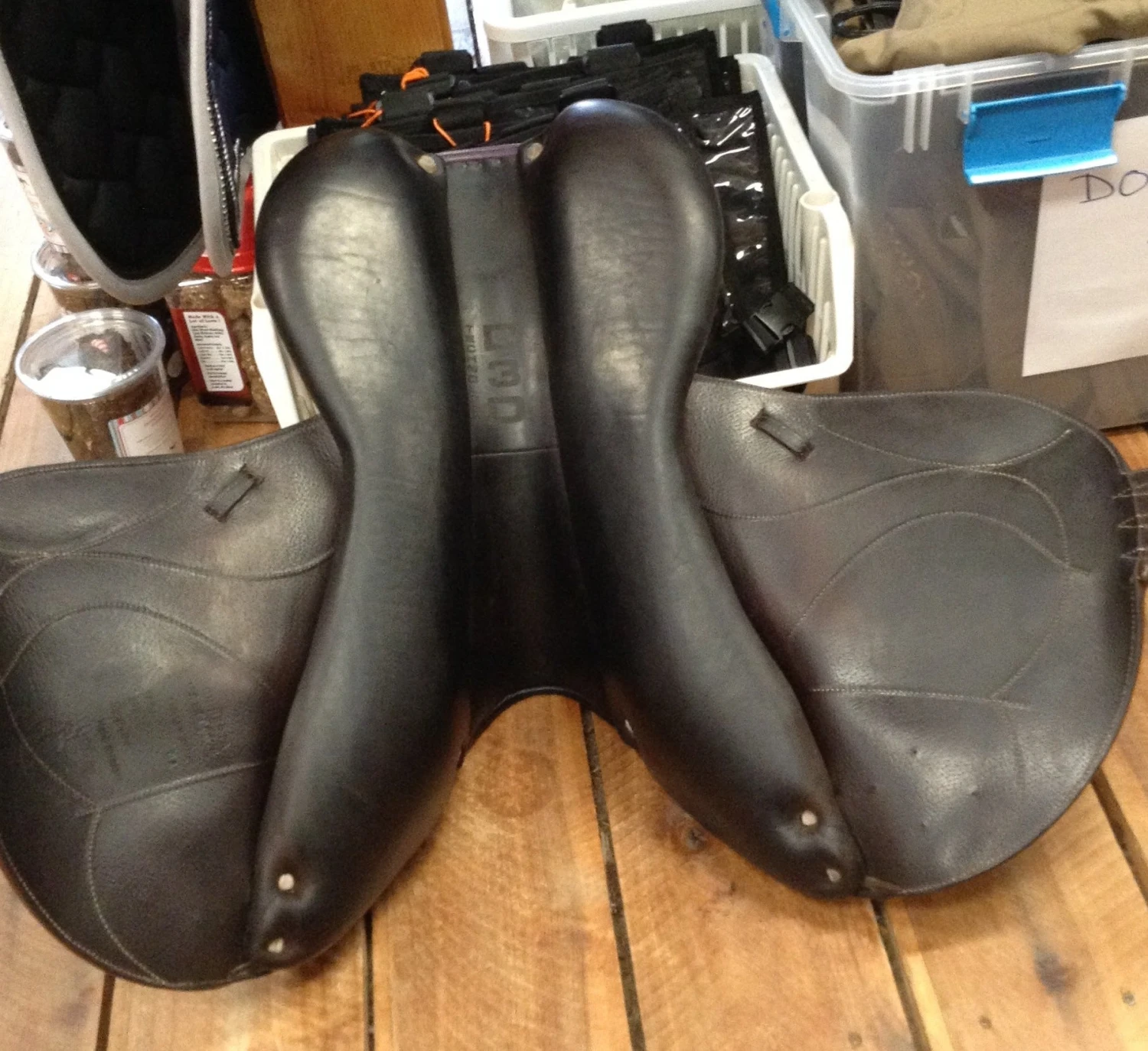 Devoucoux Chiberta Monoflap Jump Saddle- 17.5" 10 Devoucoux Chiberta Monoflap Jump Saddle- 17.5" - Image 8