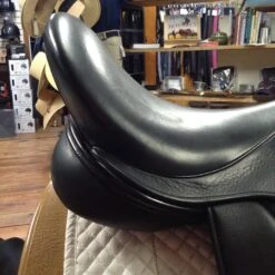 Frank Baines Union Lux - 18" 28 Frank Baines Union Lux - 18" -For the Horse Store IMG 4879