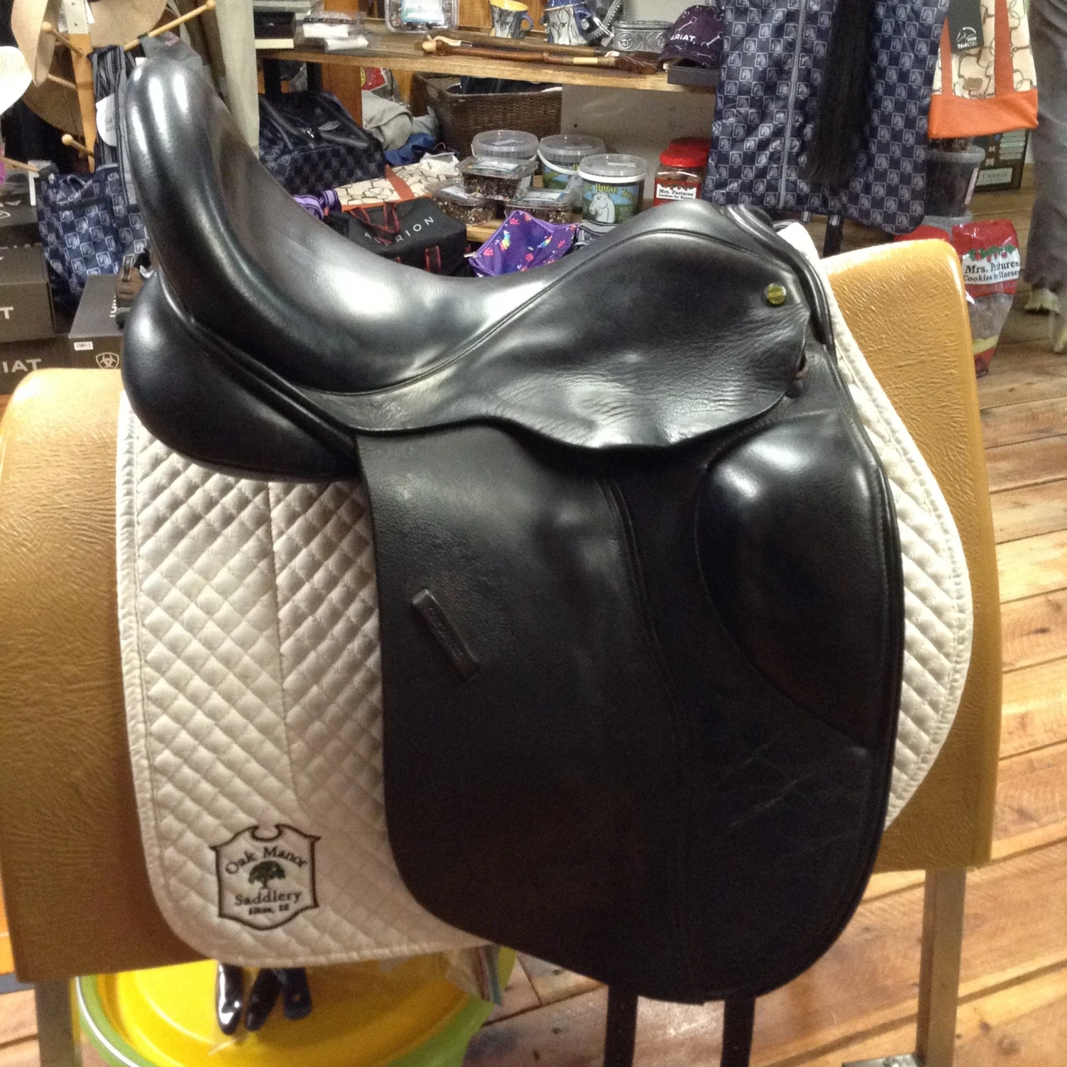 Cardanel Dressage Saddle - 17.5" 11 Cardanel Dressage Saddle - 17.5" - Image 9
