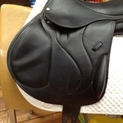 2012 Devoucoux Chiberta Monoflap - 18" -For the Horse Store IMG 5123