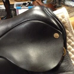 Ideal Dressage Saddle - 17" -For the Horse Store image 236a6883 c248 4556 a123 dfefa085d317
